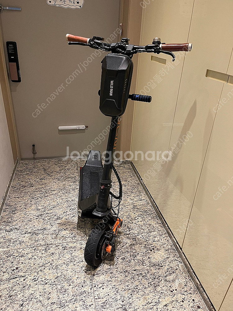 이노킴 옥스 듀얼 전동킥보드( 베터리 23년 정품교체--0
