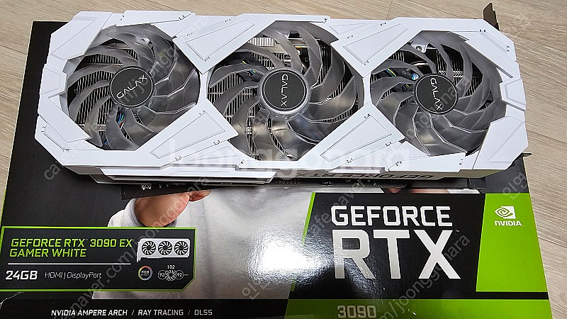 RTX 3090 그래픽 카드 판매합니다--0