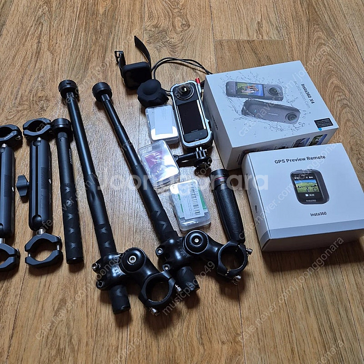 인스타360 x4 gps 리모컨 바이크 오토바이 거치대...--0