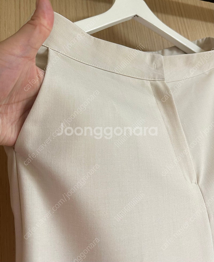 가격많이내림 새상품 MANGO 망고슬랙스 망고바지 내수...--3