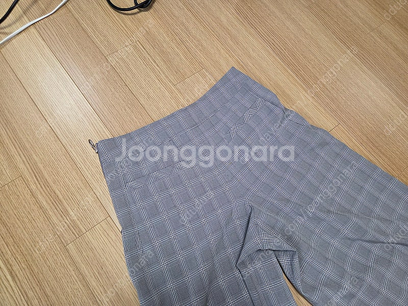 JJ 지고트 체크 와이드 팬츠 판매합니다.--2