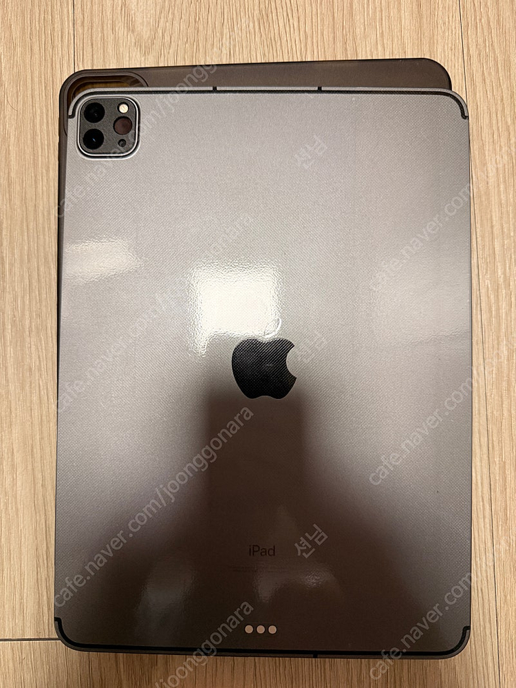 아이패드 프로 M1 128G 셀룰러 + 매직 키보드 + 펜슬--3