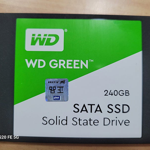 컴퓨터 WD SSD 240GB 1만8천 급처