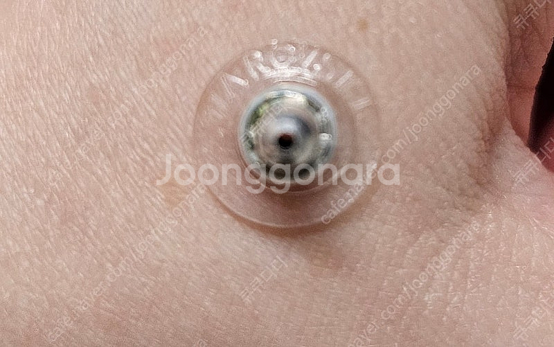 스와로브스키(SWAROVSKI) 원형 귀걸이 정품--3