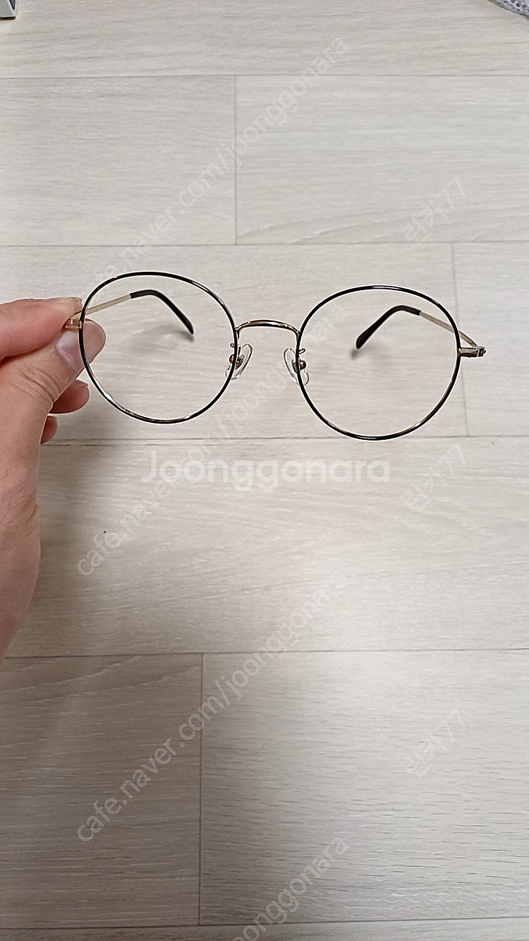 안경 싸게 팔아요~~--2