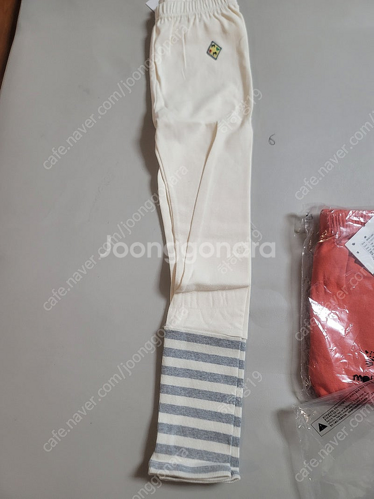 새상품)쌍둥이 알로앤루 상하복 120 2세트+긴바지레깅...--4