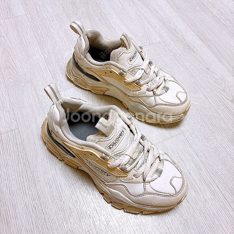 디스커버리 버킷 디워커 V2 White 225사이즈 -...--1
