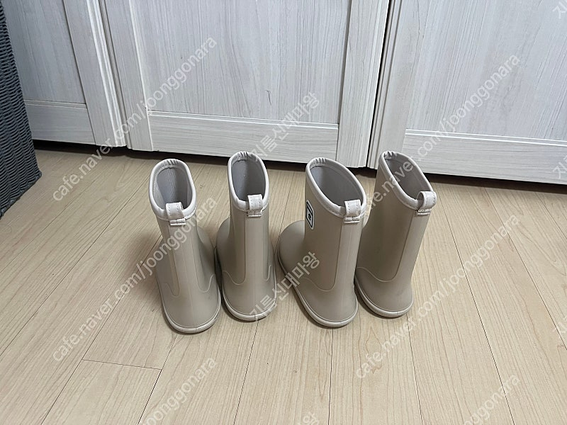 쌍둥이 장화 / 레인부츠 2개--1