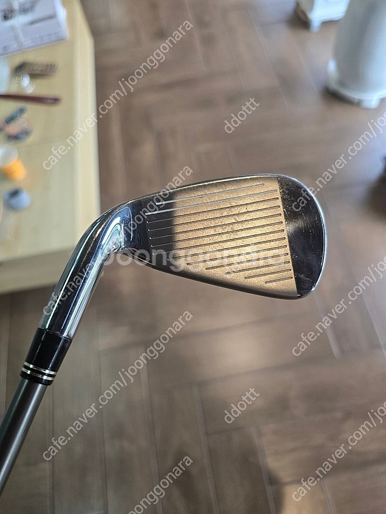 테일러메이드 r7 4번아이언 중고 팝니다--5