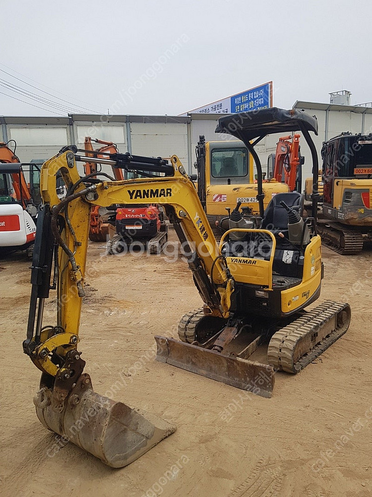 미니굴삭기 얀마VIO17 (1.7톤) 1톤화물차에 실고 다니기좋은 미니굴삭기 2020년 가동시간 2천시간 특A급 팝...--5