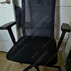 틸트가능 높낮이 조절 등받이 사무용 의자