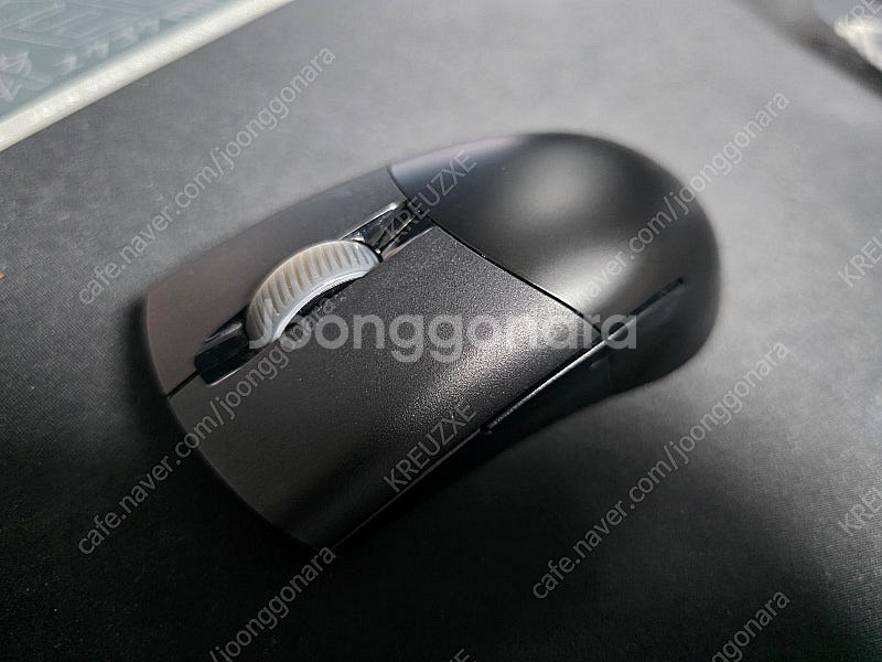 ASUS ROG KERIS 유무선 마우스 판매합니다.--2