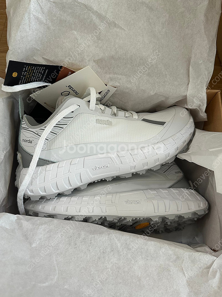 Norda 001 White Gum 노다 001 호카 ...--1