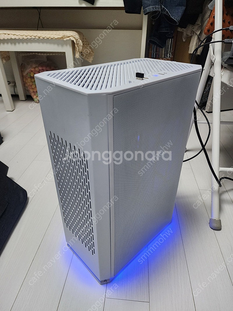 AMD Ryzen 5700x itx본체--0