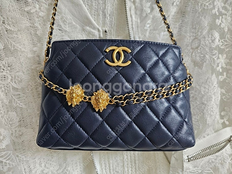 샤넬 라이언 체인 숄더백 금장 미니백 샤넬백 샤넬가방--1