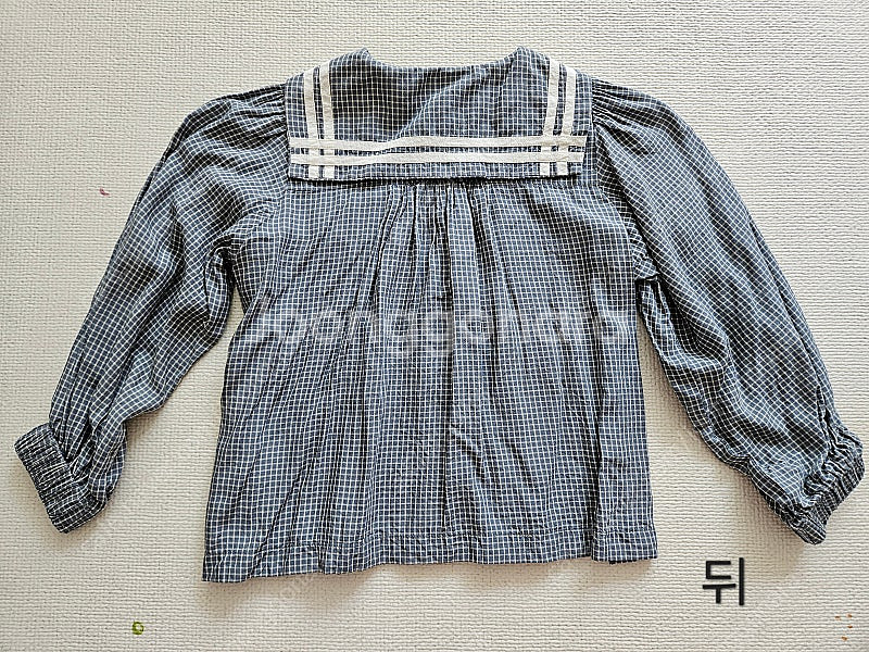 (가격 인하)봉주르다이어리 세일러 블라 8Y--3