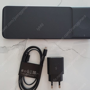 삼성 무선충전기 트리오 ep-p6300팝니자