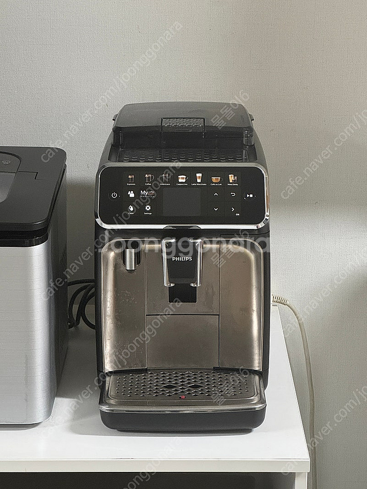 필립스 5400 라떼고 전자동 에스프레소 커피 머신--1