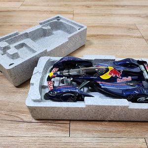 1:18 Red Bull X2010 Sebastian Vettel GranTurismo ( AUTOart ) 모형자동차 다이캐스트 정리합니다
