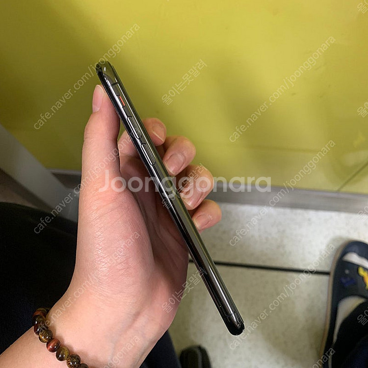 아이폰 xs 256GB 스페이스 그레이 상태 좋아요--3