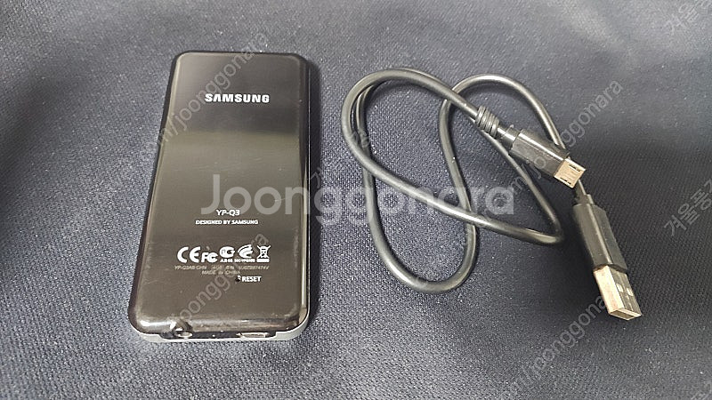 삼성 YEPP YP-Q3 4GB 블랙 판매합니다.--1