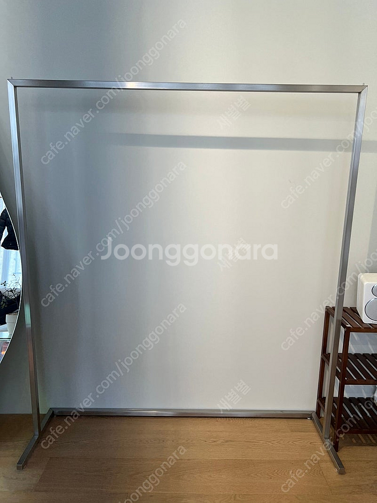 옷가게 정리 고급 스텐행거 총4개 일괄판매--0
