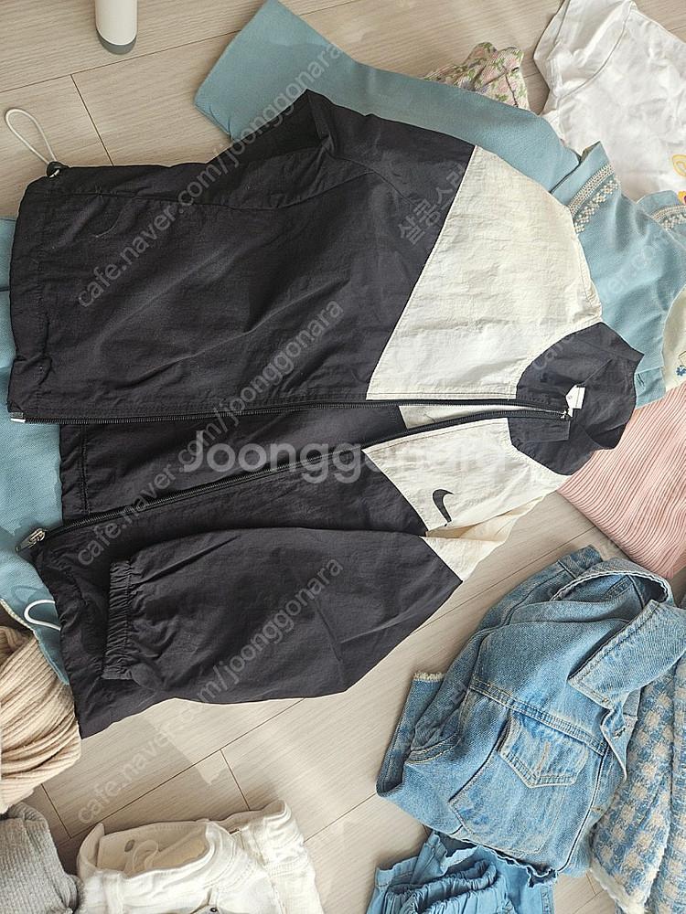 여아 의류 모음 상하복,자켓,치마, 바람막이 등--2