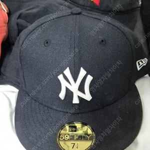 714 (57.7cm) MLB 어센틱 뉴욕 양키스 피티드캡 게임 네이비