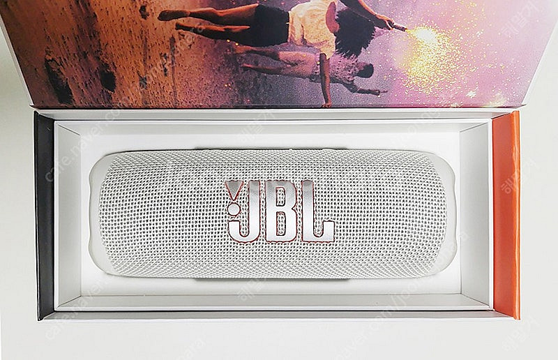 JBL FLIP 6 화이트 풀박스 팝니다.--0
