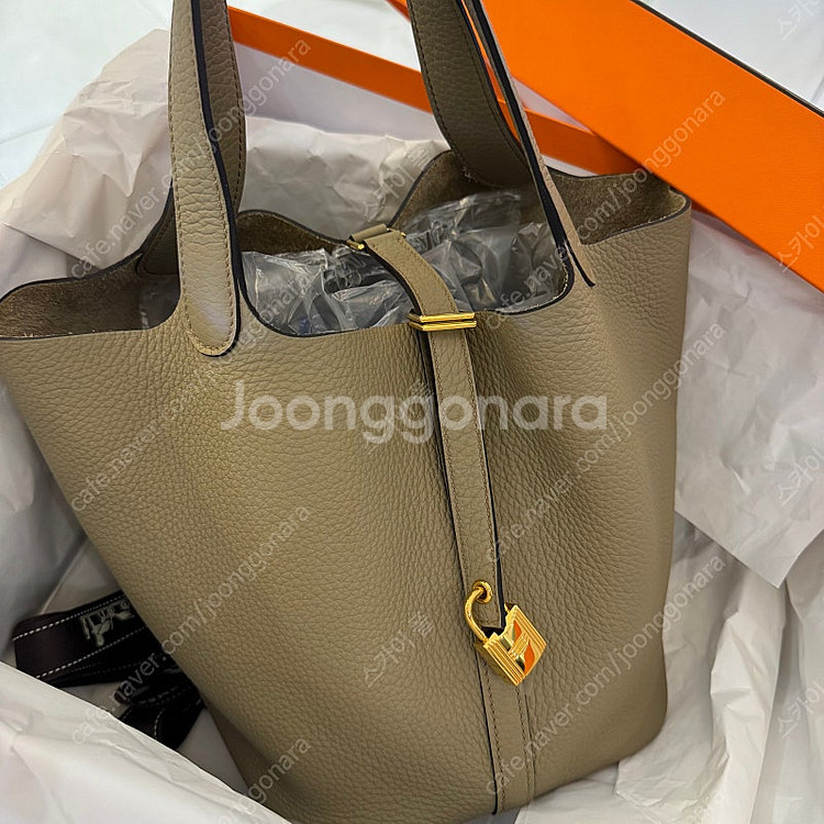 에르메스 피코탄 락22 클레망스 금장 마르파 베이지 토...--1
