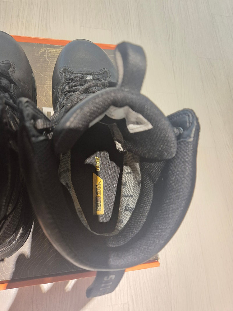 511 XPRT 3.0 워터프루프 6인치 부츠 팝니다.--1