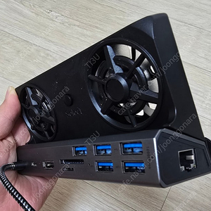 스팀덱 도킹스테이션 충전독 10 in 1