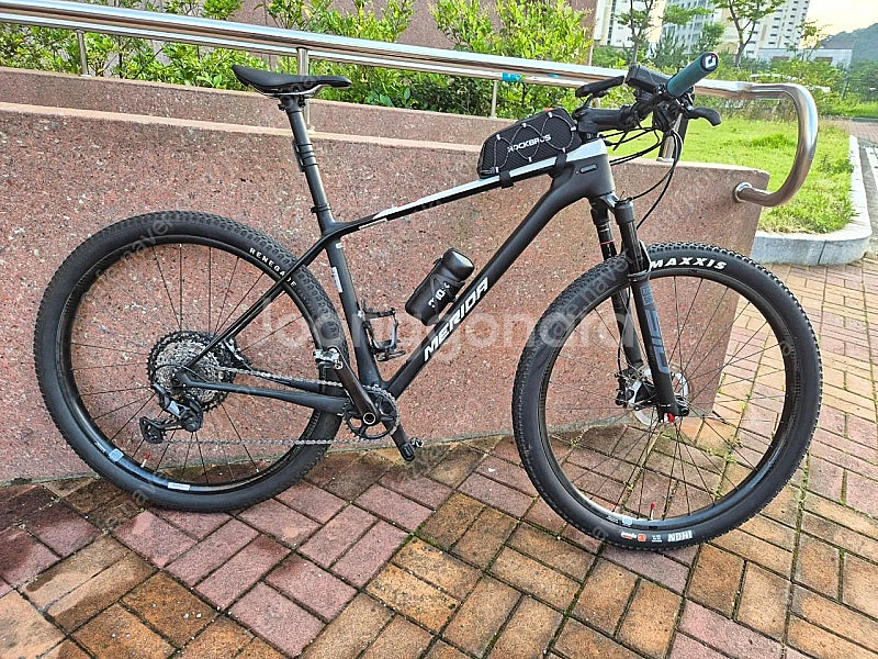 빅나인7000 카본훨 mtb 자전거 사이즈L 메리다 24년식--0