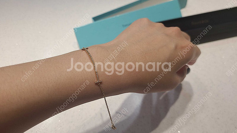 티파니 다이아 팔찌 (Tiffany T Smile Br...--2