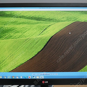 27인치 LG 모니터 ( 27MP35HQ ) 중고품 판매합니다.