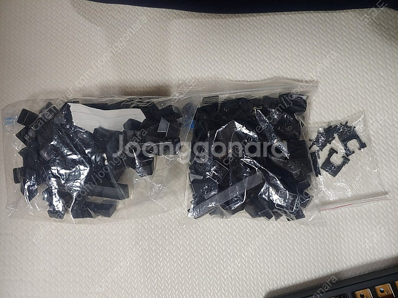 아이락스 키보드 KR-6251 홀타이트 작업(스위치없음...--3
