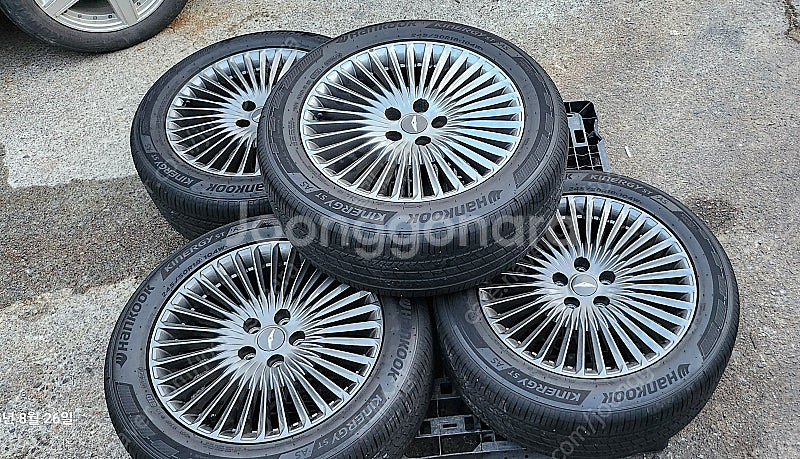 제네시스 G90 18인치 휠타이어--1