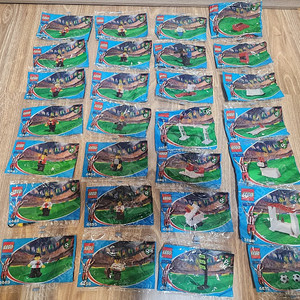 올드 레고 코카콜라 축구 콜렉션 새제품 풀세트 (시크릿 플레이어 포함) 판매합니다.