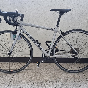 TREK 로드 자전거 팝니다^^