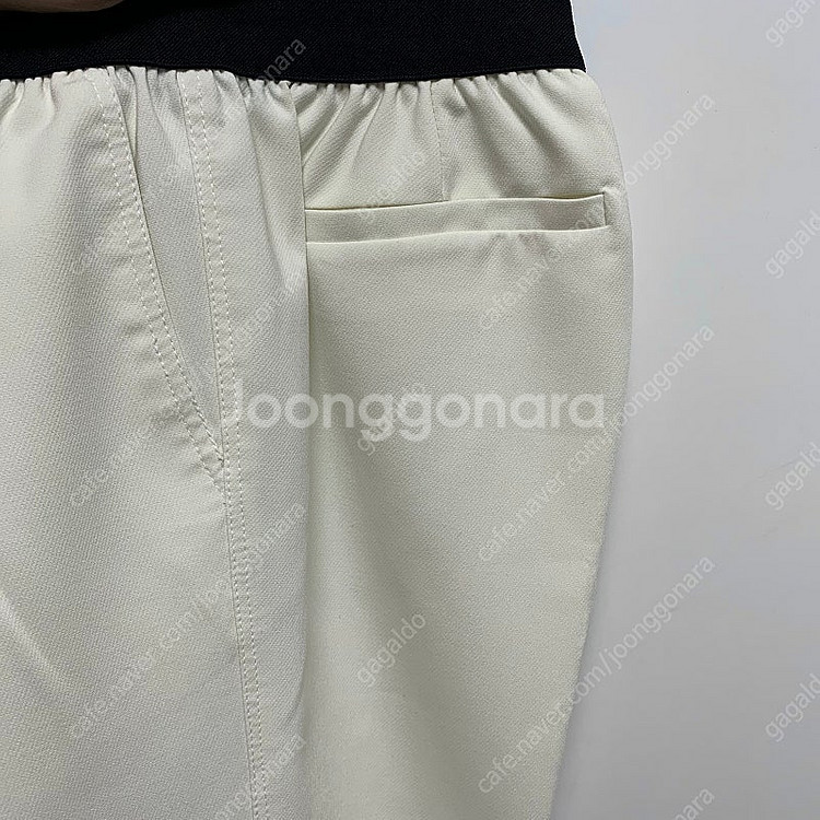 [새제품] 리틀블랙 밴딩 슬랙스 바이명--1