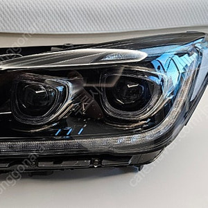 제네시스 g80 세단(은장)led 운전석헤드라이트