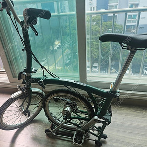 브롬톤 m6r 레이싱그린 22년구매 산바다정품