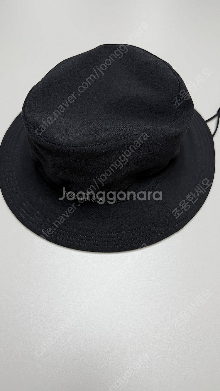 아크테릭스 모자 팝니다--0