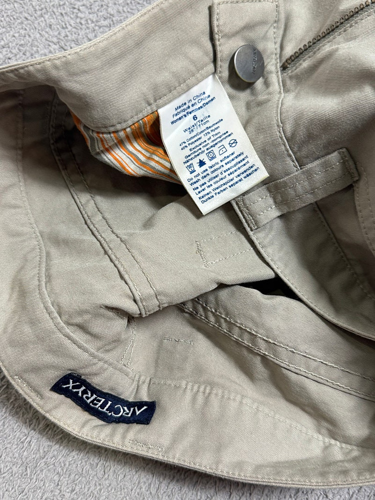 Xl 마운틴하드웨어 봄여름용 경량 바람막이 자켓 / 아크테릭스 7부 베이지 아웃도어 팬츠 이미지
