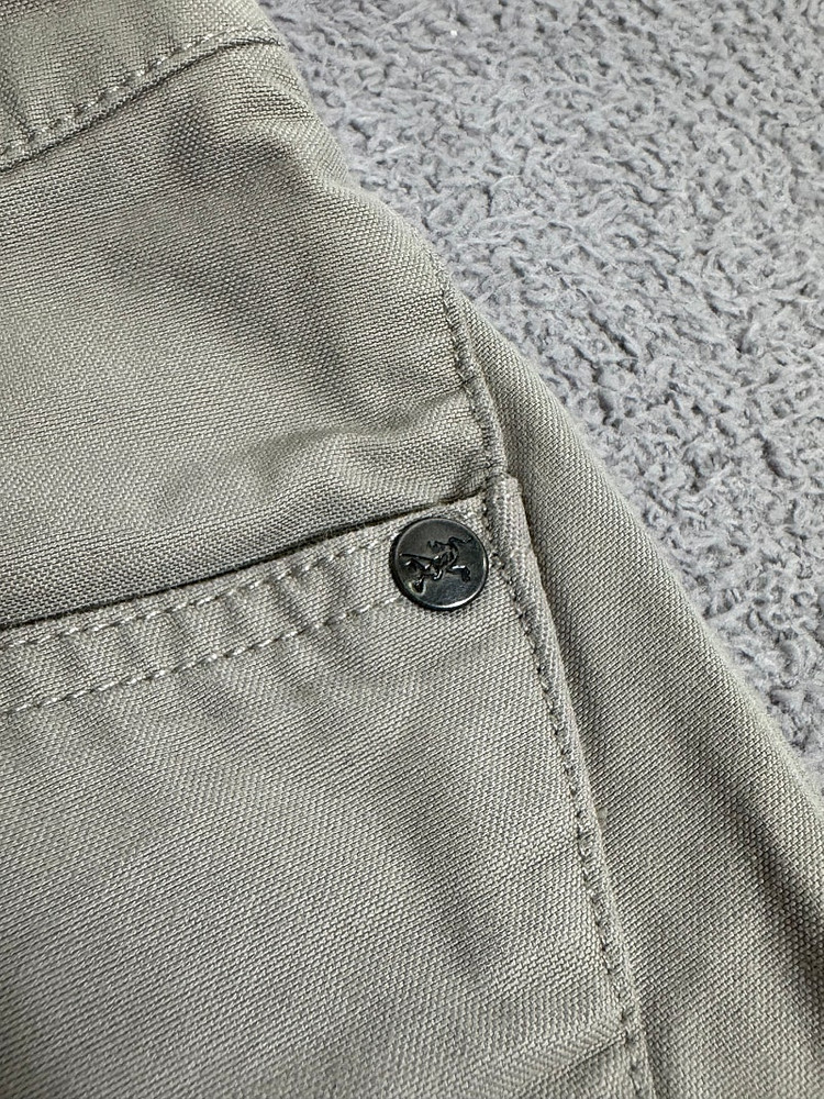 Xl 마운틴하드웨어 봄여름용 경량 바람막이 자켓 / 아크테릭스 7부 베이지 아웃도어 팬츠 이미지