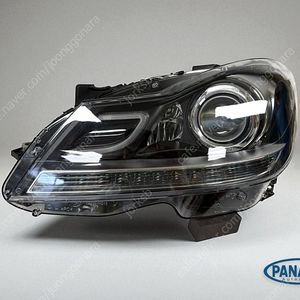 벤츠 C-클래스 W204 제논 헤드램프 어셈블리 – 좌측(운전석/LH) – OEM A2048207939