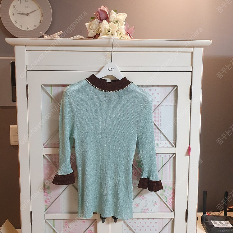 에잇세컨즈 자라 라인 린 지고트 온앤온 잇미샤 샤틴 레니본 케네스레이디 트위드자켓 자켓 롱원피스 니트 스웨터 베스트... 이미지