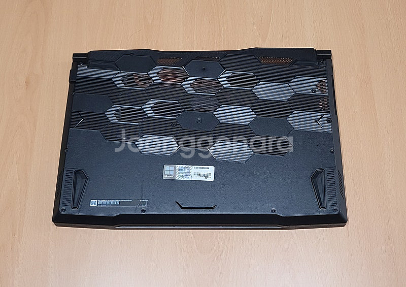 MSI Sword GF76 B13VFK i7/32GB/...--3