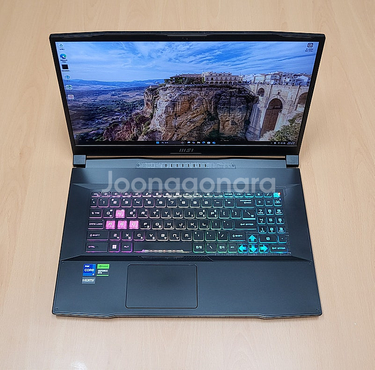 MSI Sword GF76 B13VFK i7/32GB/...--0
