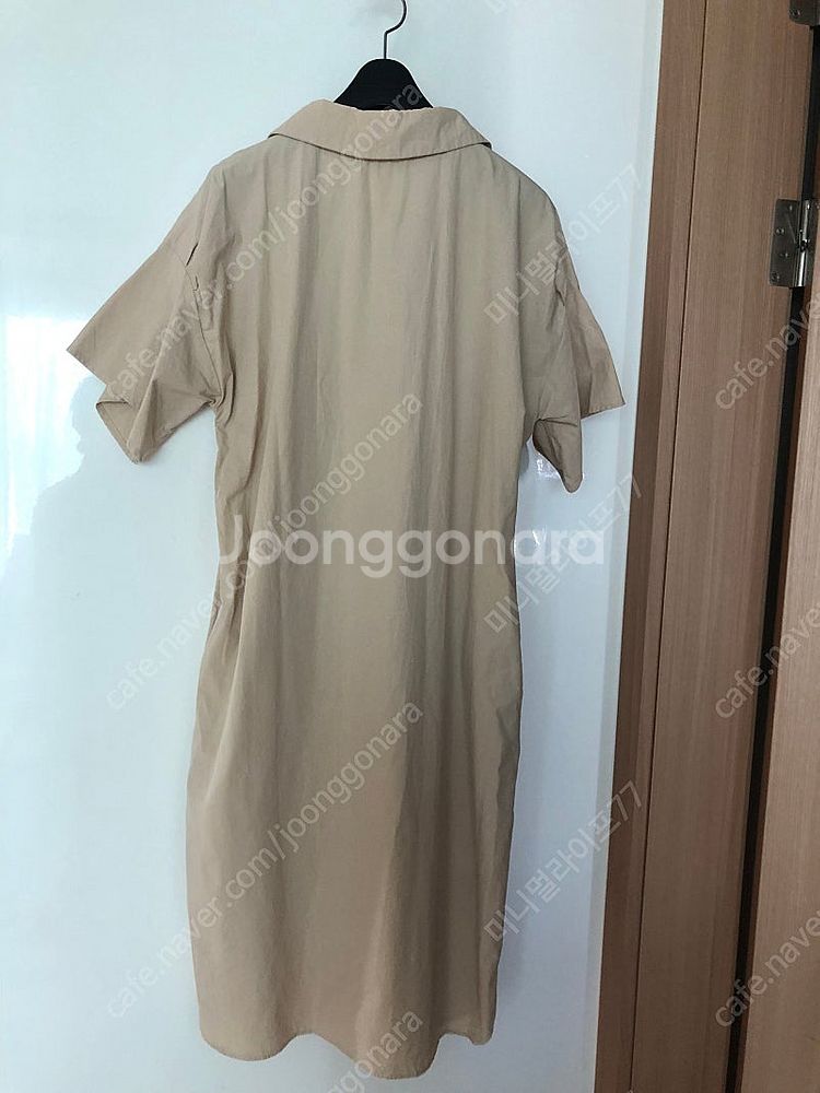 더아이잗 바스락 셔츠 오픈카라 베이지 원피스 결혼식 하...--9